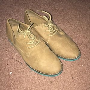 Tan Forever 21 loafers